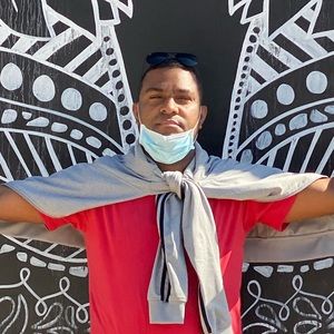 Meet your Posher, Justo